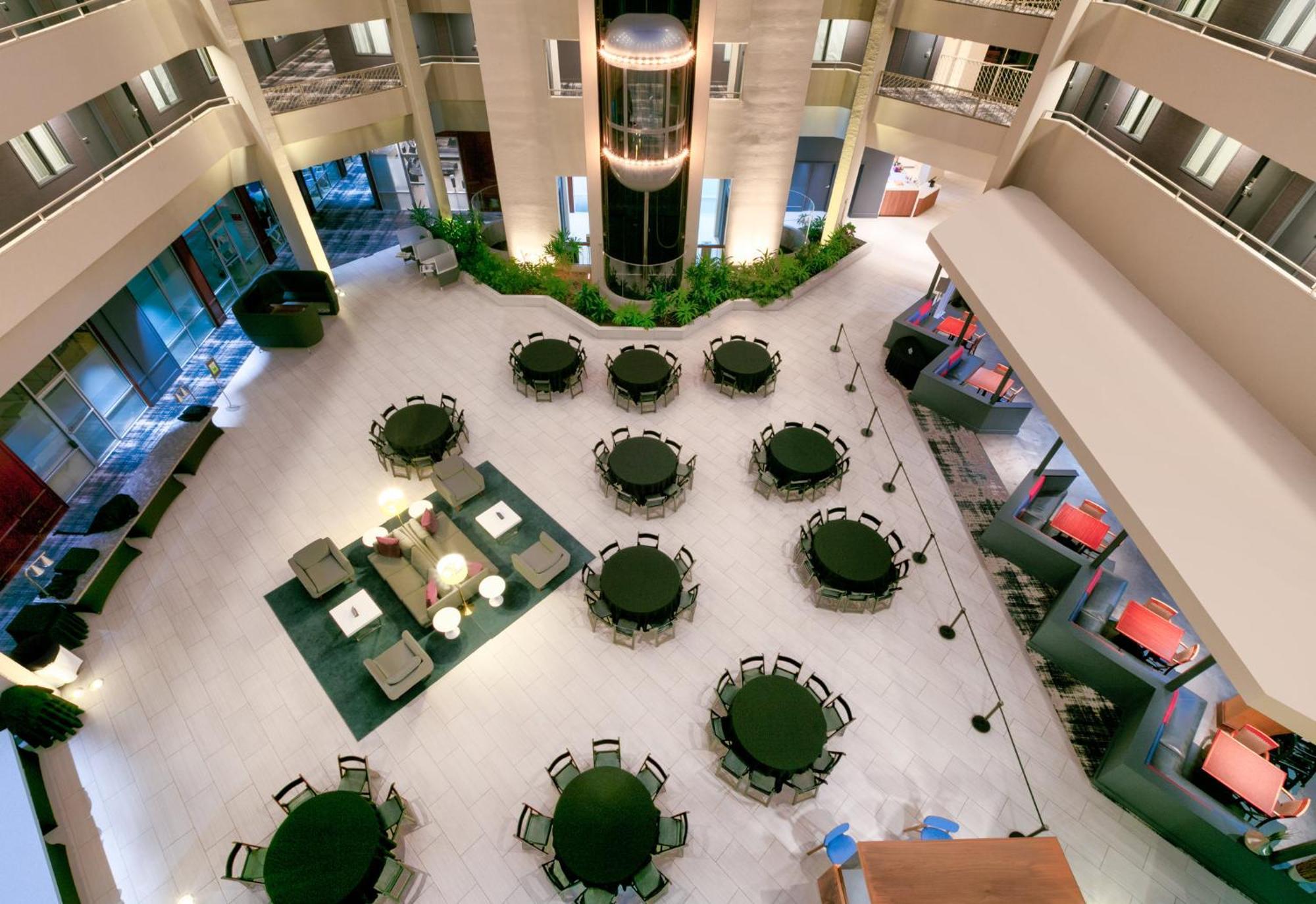 Crowne Plaza Suites Arlington, An Ihg Hotel Esterno foto